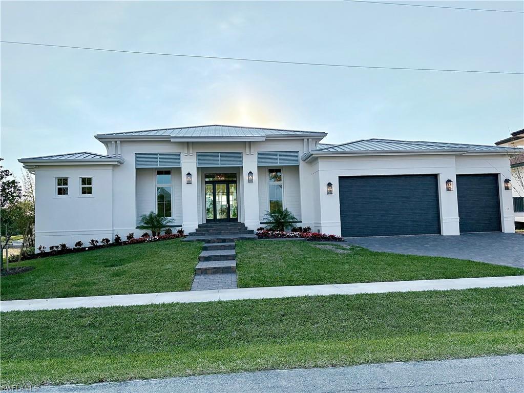 MARCO BEACH - Residential