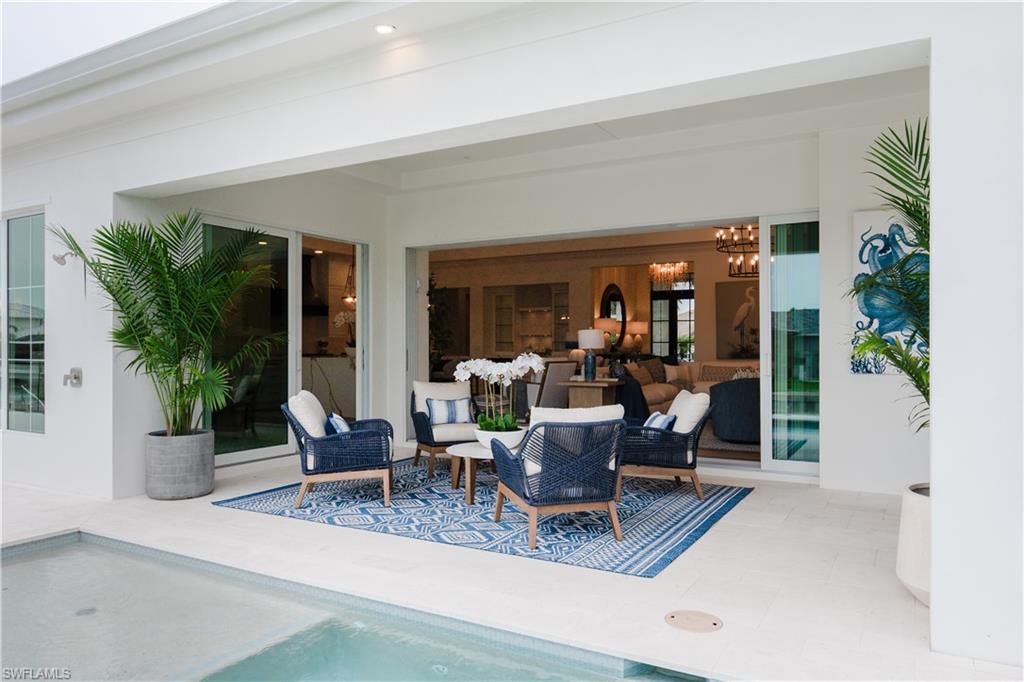 MARCO BEACH - Residential