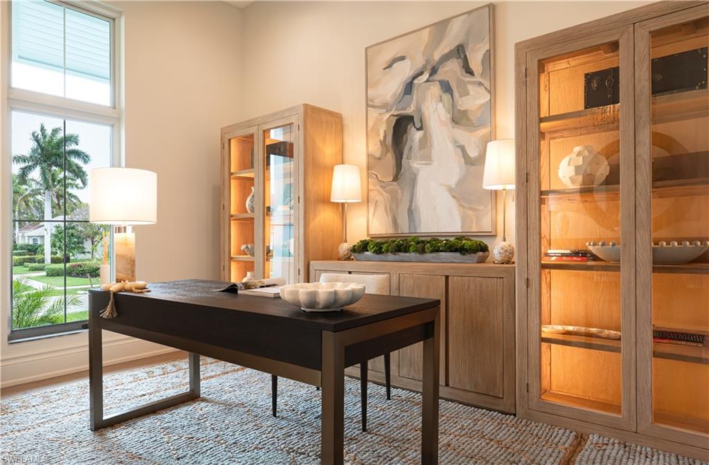 MARCO BEACH - Residential