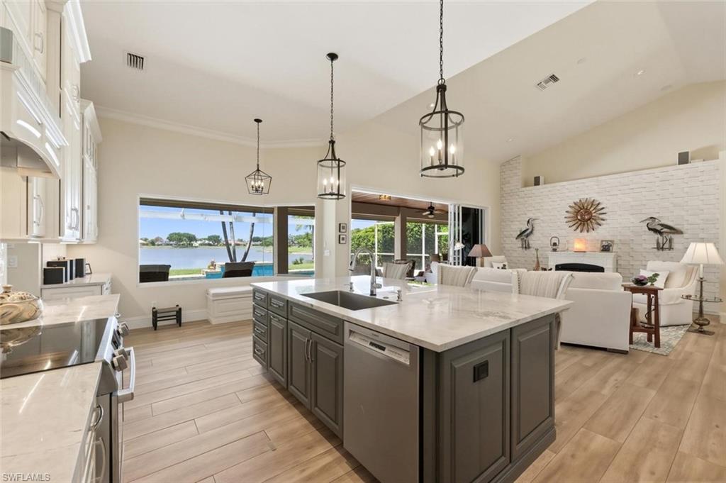 IMPERIAL GOLF ESTATES - Residential