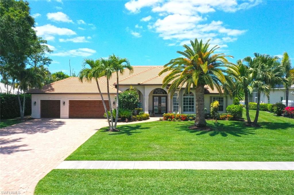 IMPERIAL GOLF ESTATES - Residential