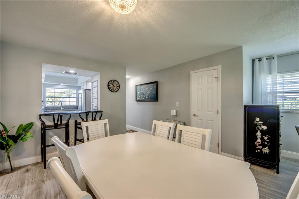 FOXMOOR CONDO II - Residential