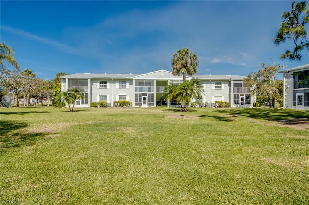 FOXMOOR CONDO II - Residential