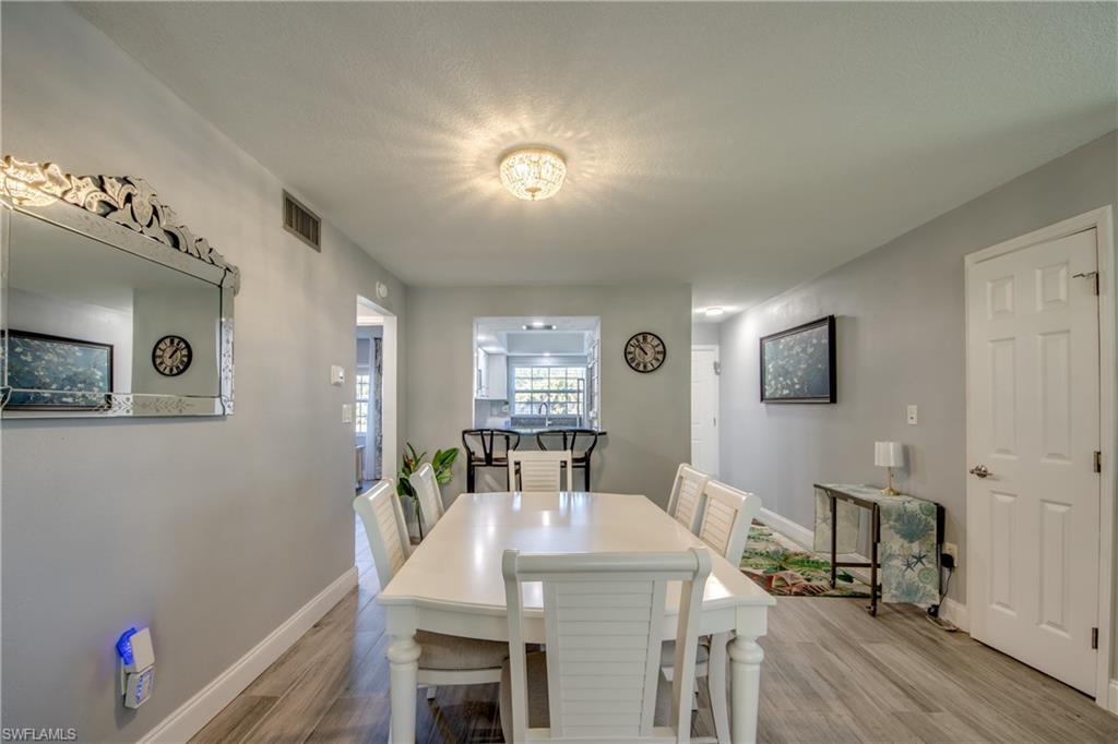 FOXMOOR CONDO II - Residential