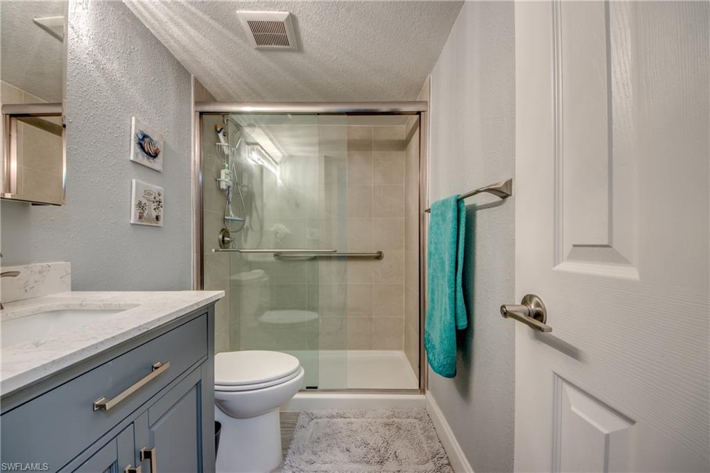 FOXMOOR CONDO II - Residential