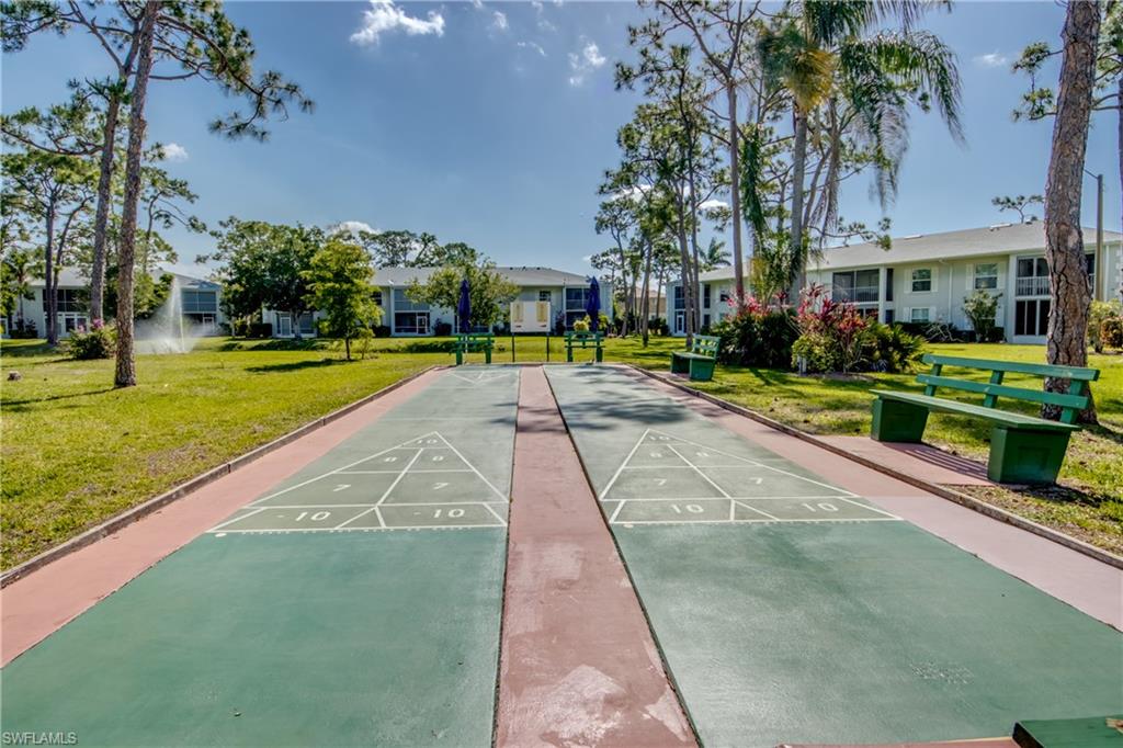 FOXMOOR CONDO II - Residential