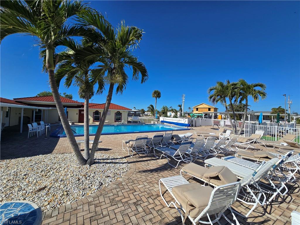 PINE ISLAND COVE - Land