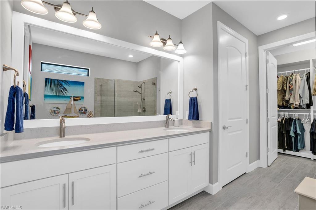 CORKSCREW SHORES - Residential