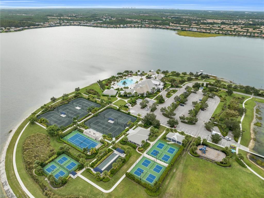 CORKSCREW SHORES - Residential