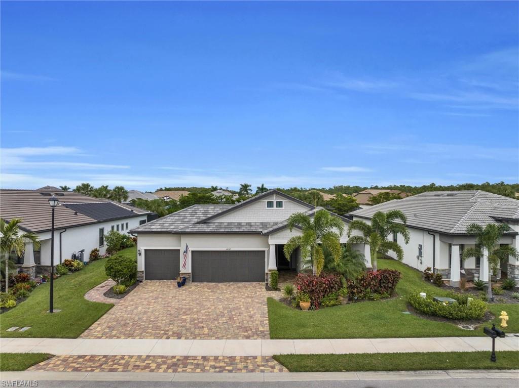 CORKSCREW SHORES - Residential