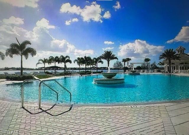 CORKSCREW SHORES - Residential