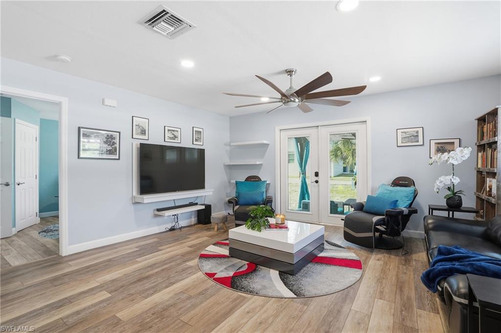 BONITA SPRINGS - Residential