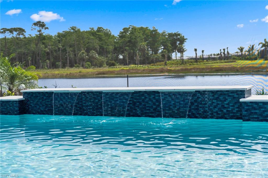 ESPLANADE BY THE ISLANDS - Residential