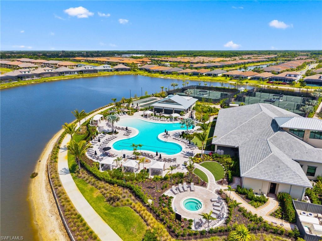 ESPLANADE BY THE ISLANDS - Residential