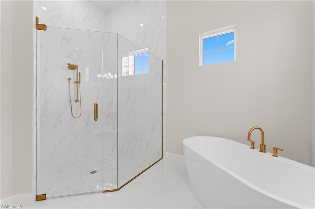 ESPLANADE BY THE ISLANDS - Residential