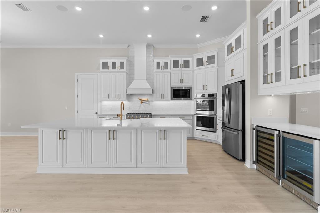 ESPLANADE BY THE ISLANDS - Residential