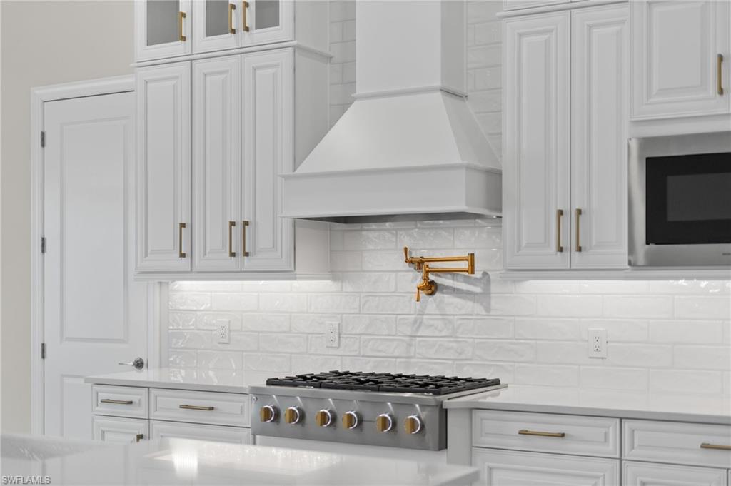 ESPLANADE BY THE ISLANDS - Residential