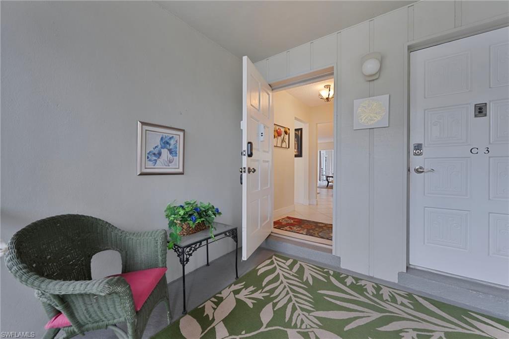 MONTEGO MANOR - Residential