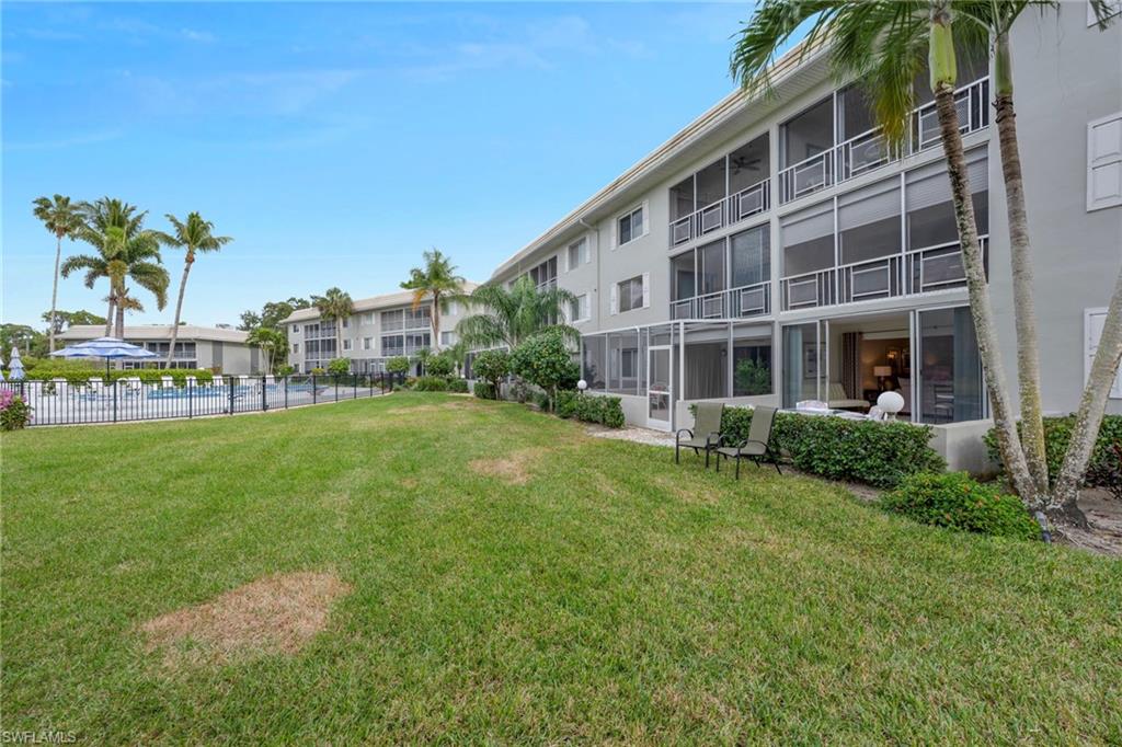 MONTEGO MANOR - Residential