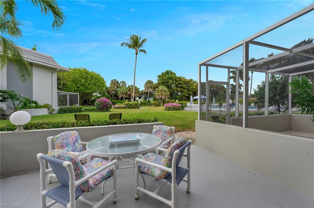 MONTEGO MANOR - Residential