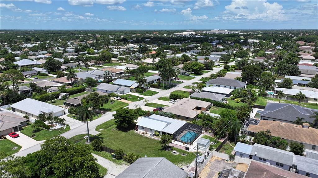 NAPLES PARK - Residential