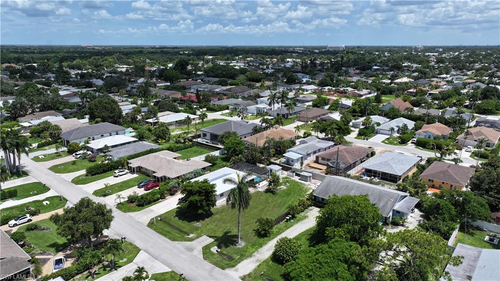 NAPLES PARK - Residential