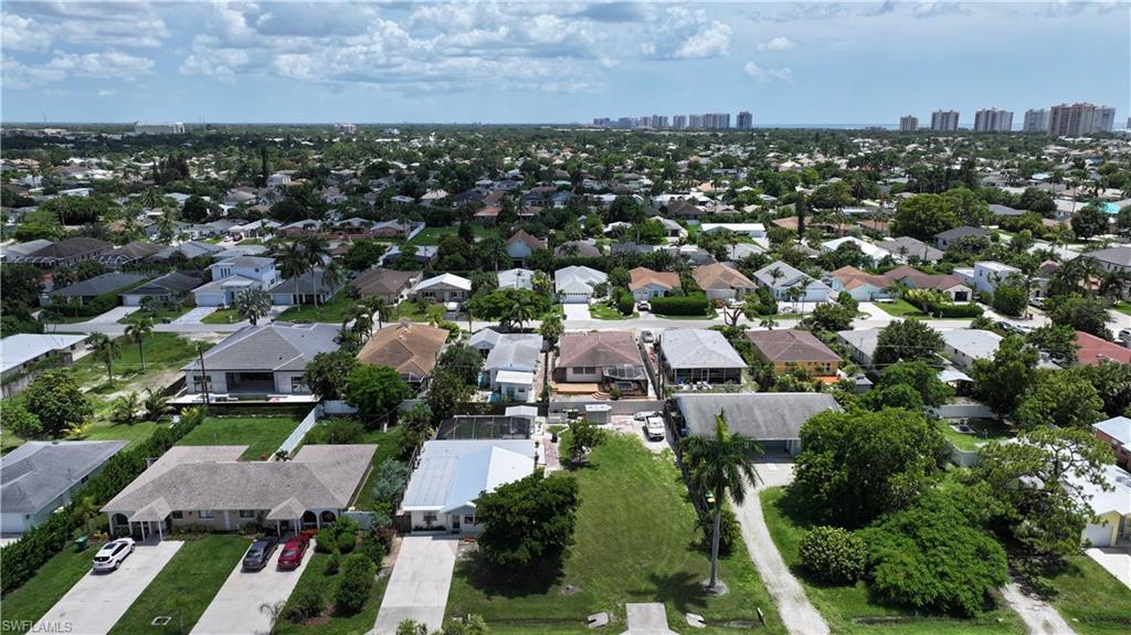 NAPLES PARK - Residential