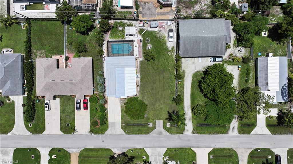 NAPLES PARK - Residential