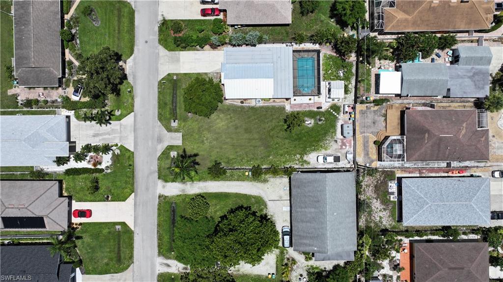 NAPLES PARK - Residential