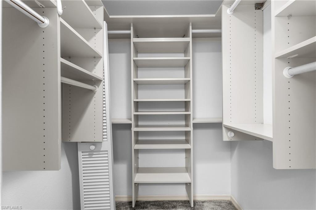 TRAFALGAR SQUARE - Residential