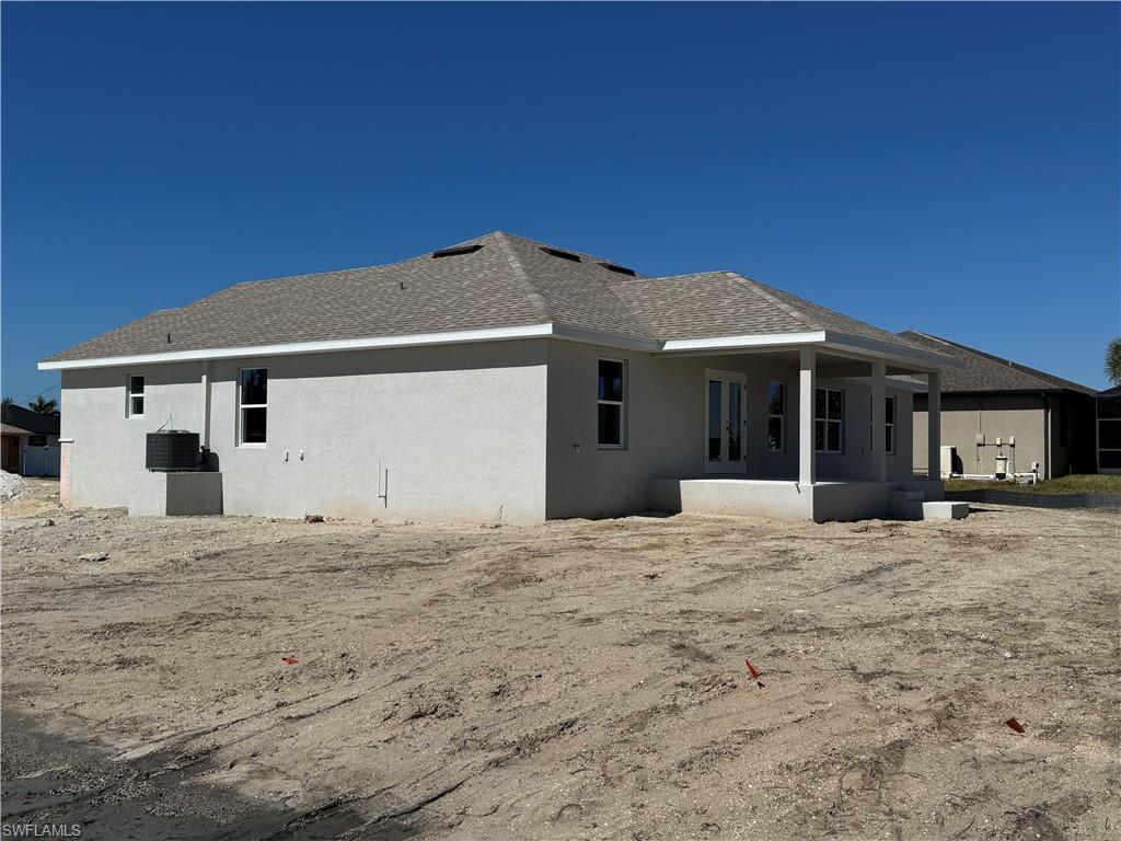 CAPE CORAL - Residential