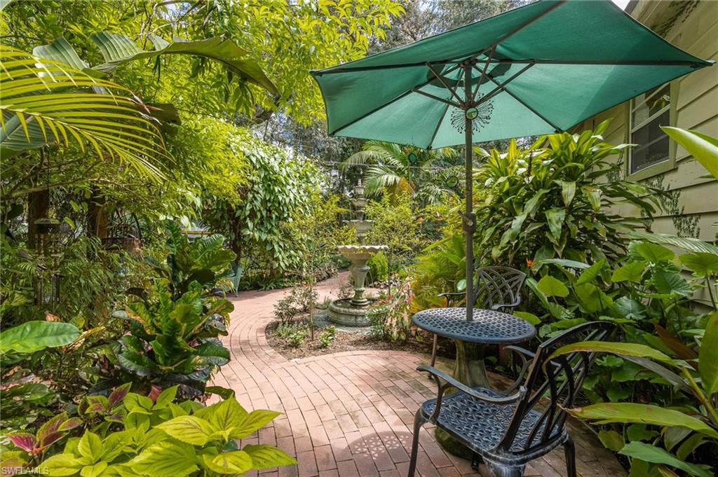 RUSSELL PARK - Residential