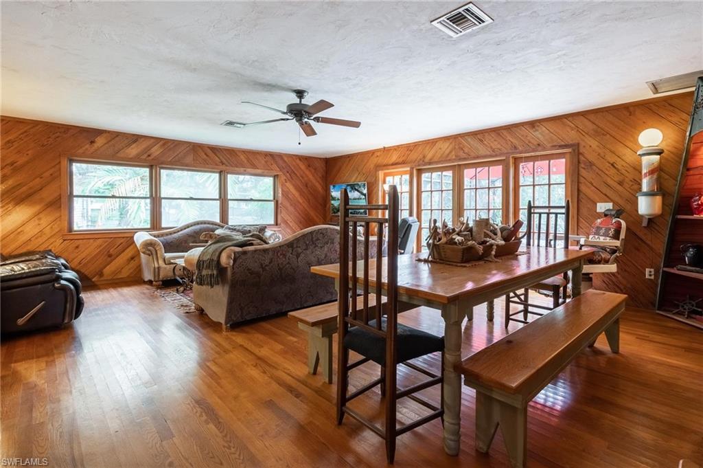 RUSSELL PARK - Residential