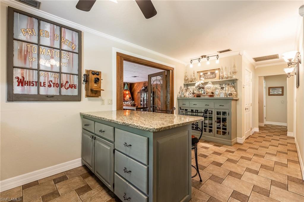 RUSSELL PARK - Residential