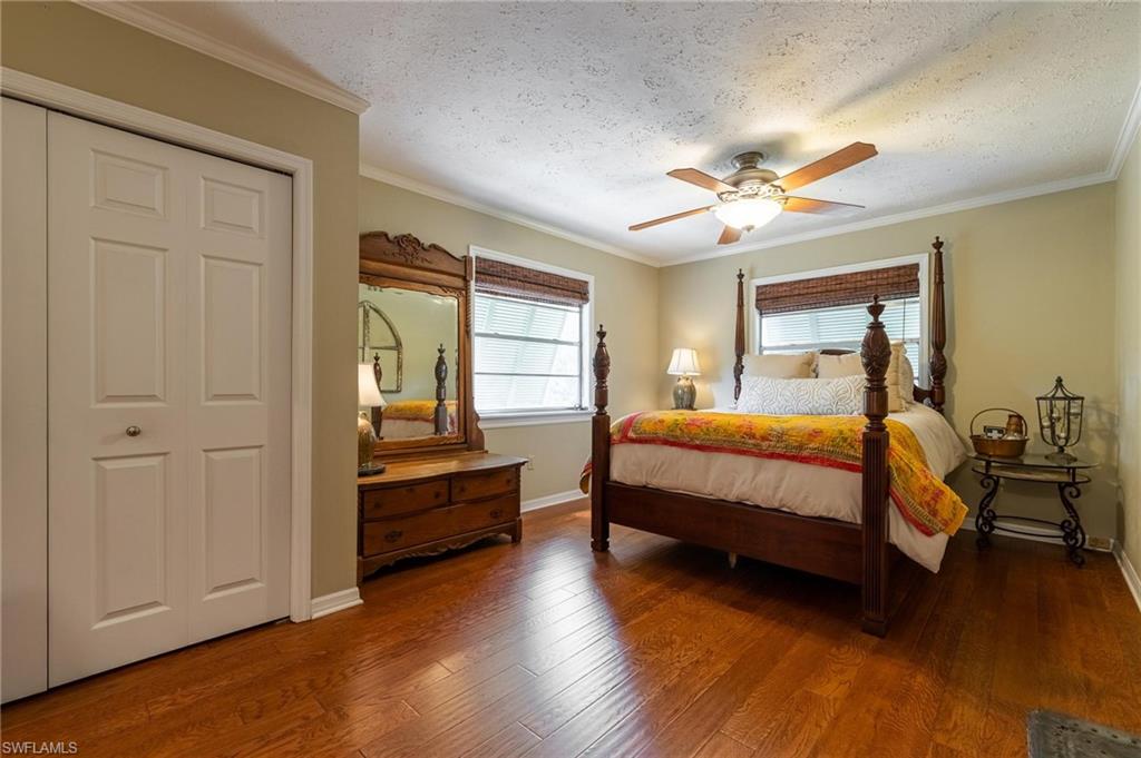 RUSSELL PARK - Residential