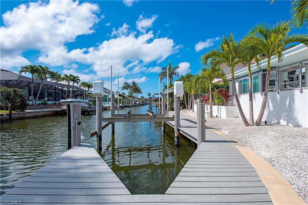 ROYAL HARBOR - Residential