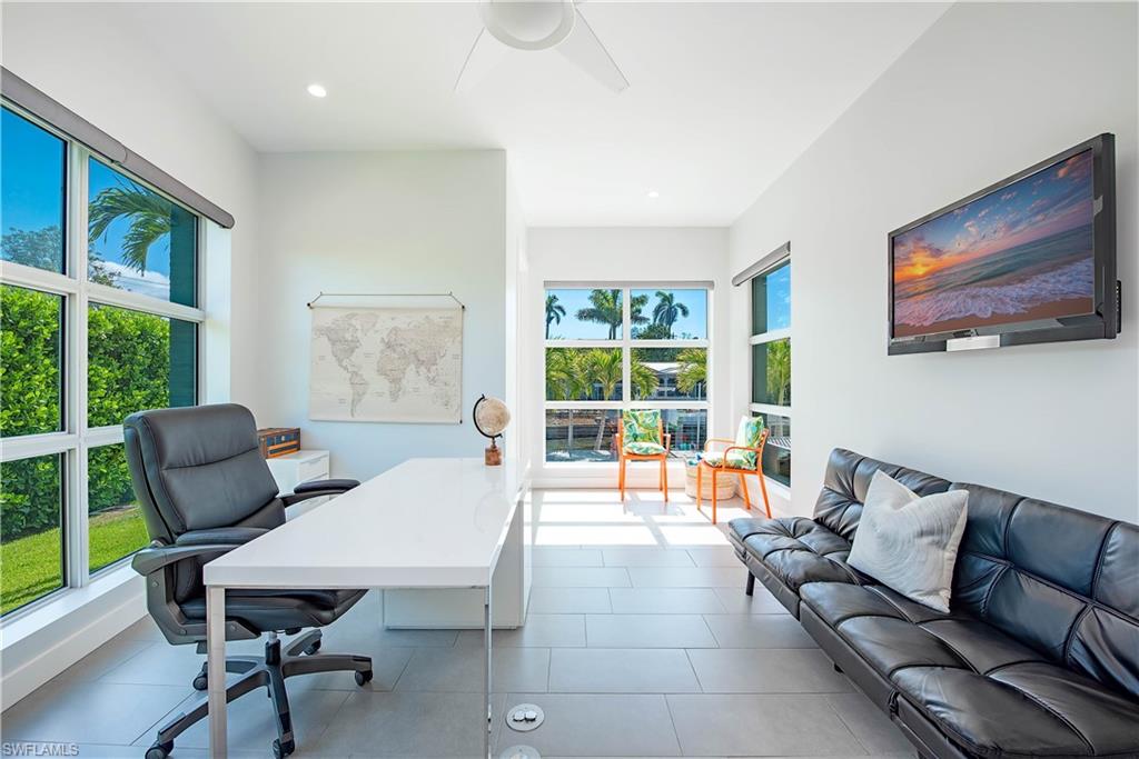 ROYAL HARBOR - Residential