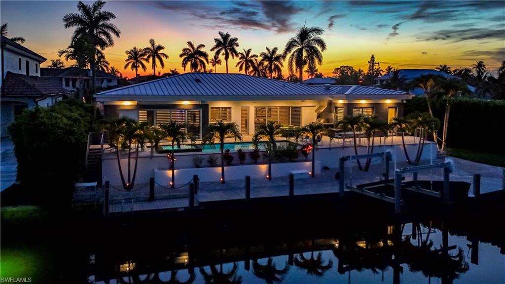 ROYAL HARBOR - Residential