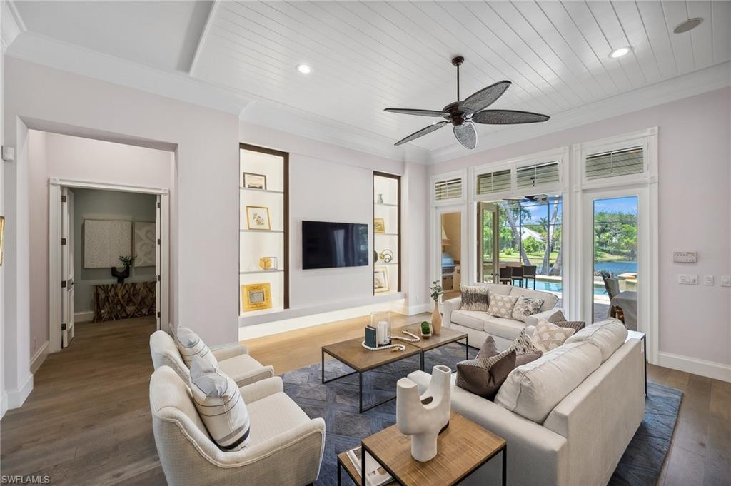 MONTEREY - Residential