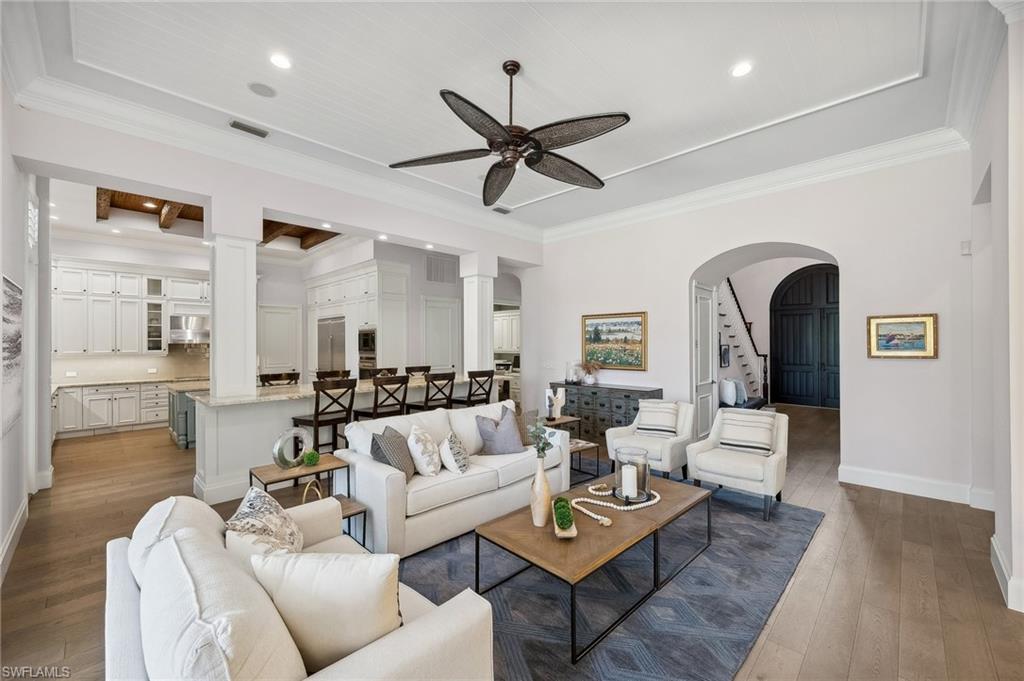 MONTEREY - Residential