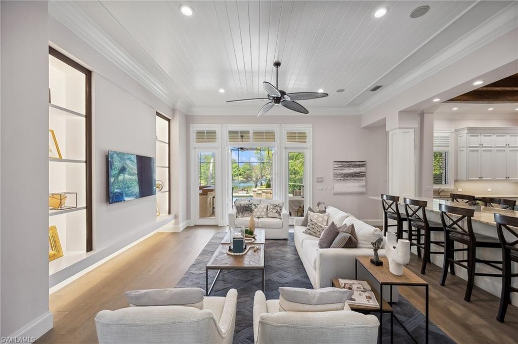 MONTEREY - Residential