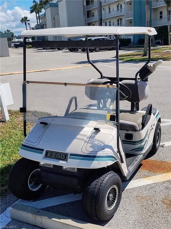 SEVEN LAKES - Residential