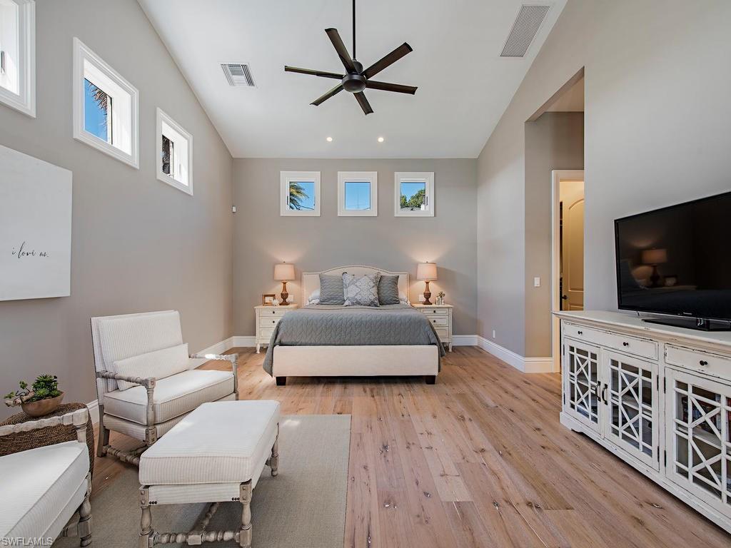 OLDE NAPLES - Residential