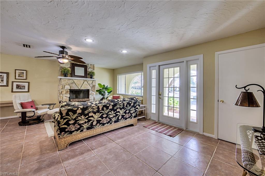 FAIRVIEW ISLES - Residential