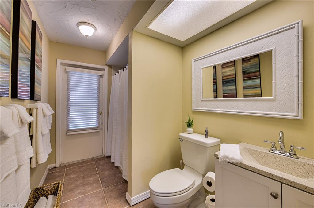 FAIRVIEW ISLES - Residential