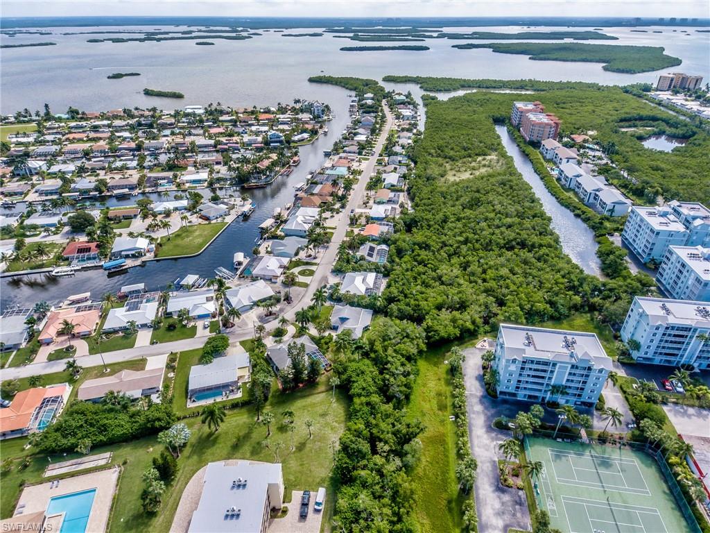 FAIRVIEW ISLES - Residential