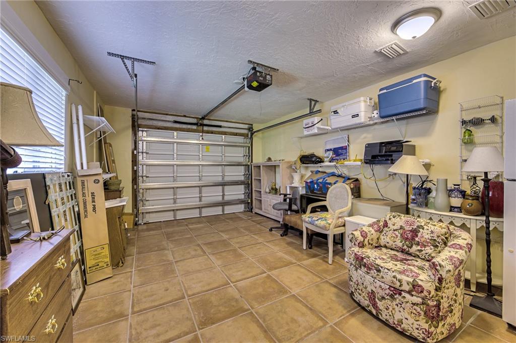 FAIRVIEW ISLES - Residential