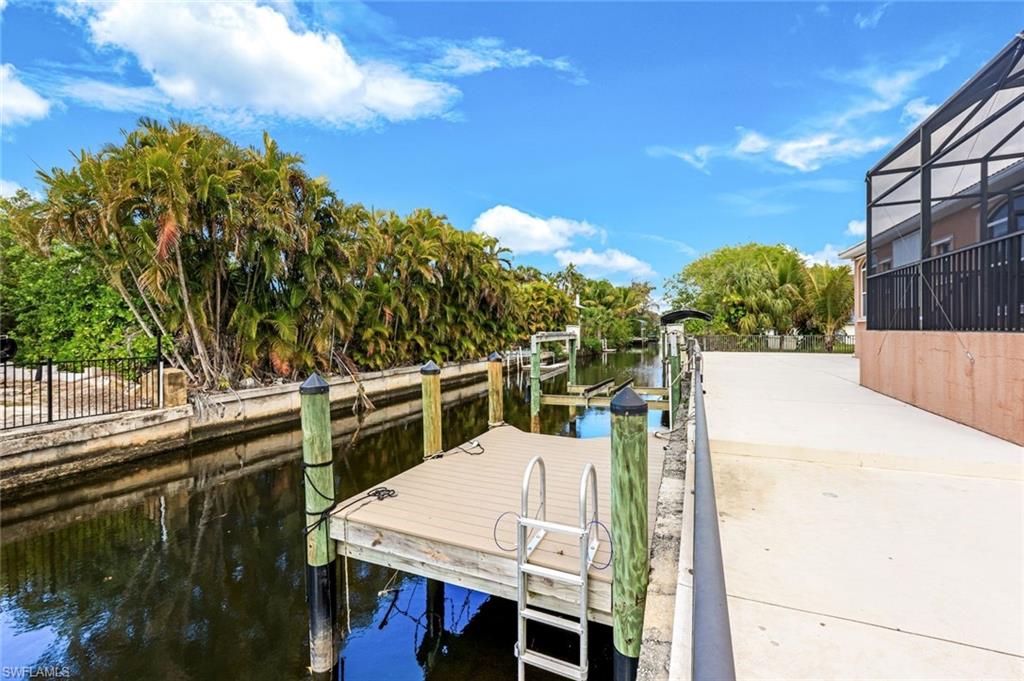 PIRATE'S COVE II - Residential