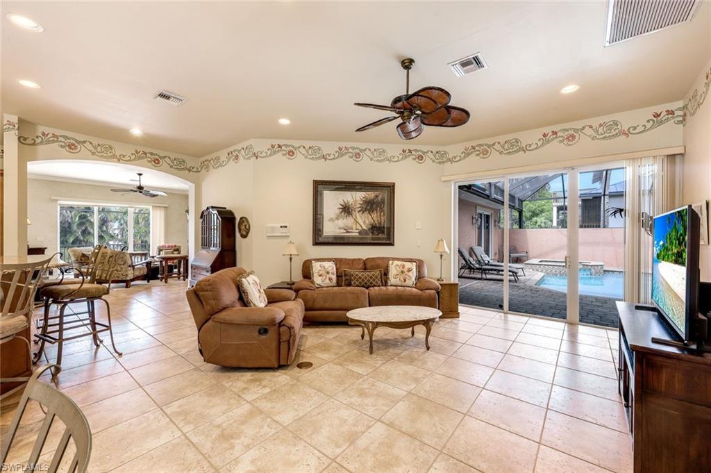 PIRATE'S COVE II - Residential