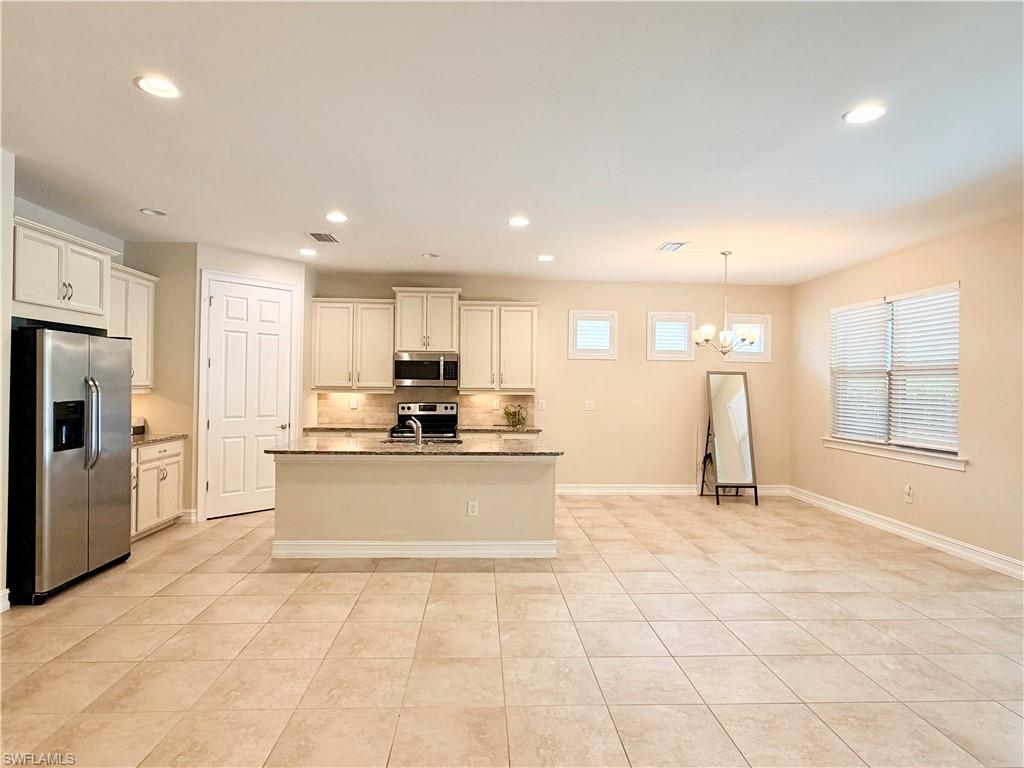 BARRINGTON COVE - Residential Lease